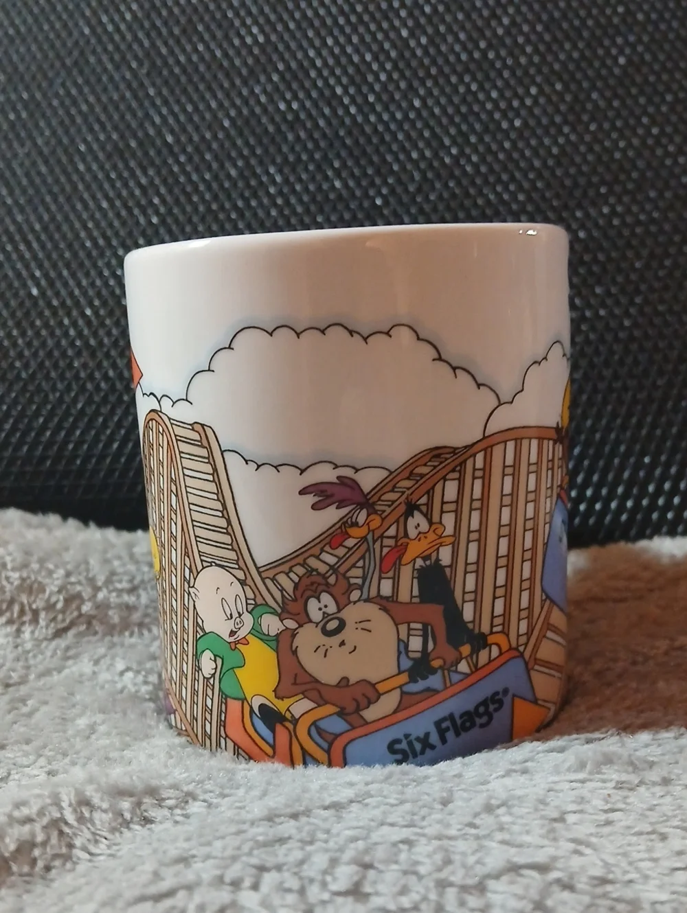 Sandy Six Flags Looney Tunes Mug - White with Multicolor Cartoon Design